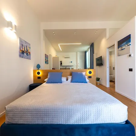 Amuni - Exclusive In Centro A Vista Mare By Biz