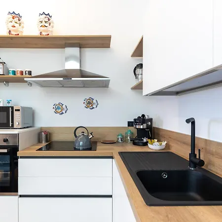 Lejlighed Amuni - Exclusive In Centro A Vista Mare By Biz Cefalù