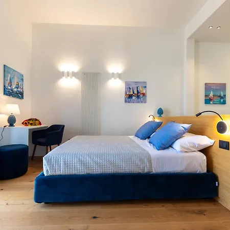 Amuni - Exclusive In Centro A Vista Mare By Biz * Cefalù