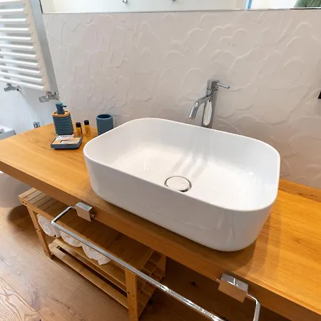 Amuni - Exclusive In Centro A Vista Mare By Biz Daire