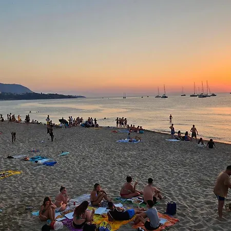 Amuni - Exclusive In Centro A Vista Mare By Biz