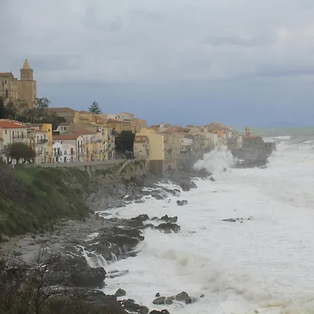 Amuni - Exclusive In Centro A Vista Mare By Biz Daire *