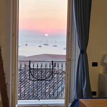 Amuni - Exclusive In Centro A Vista Mare By Biz *