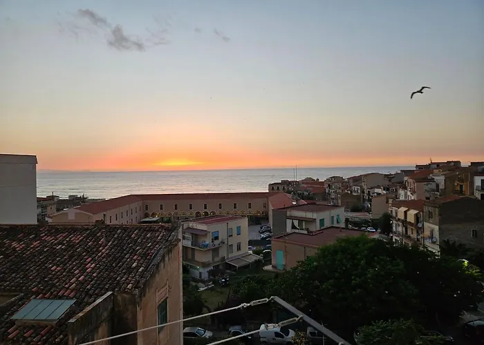 Amuni - Exclusive In Centro A Vista Mare By Biz Cefalù