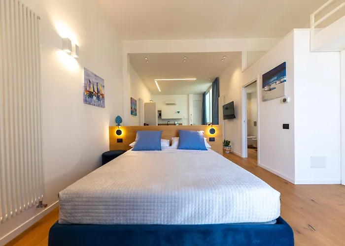 Amuni - Exclusive In Centro A Vista Mare By Biz