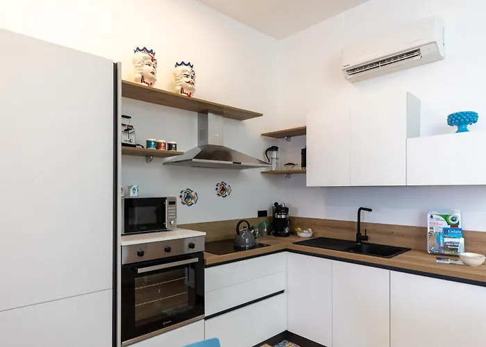 Amuni - Exclusive In Centro A Vista Mare By Biz Апартаменты