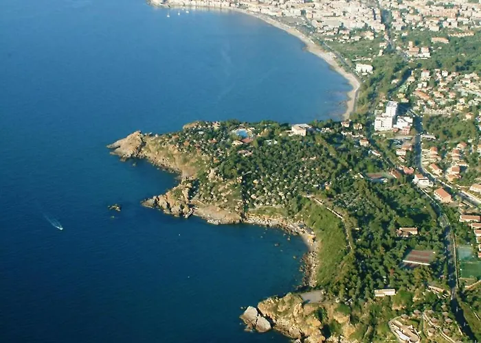 Amuni - Exclusive In Centro A Vista Mare By Biz Чефалу